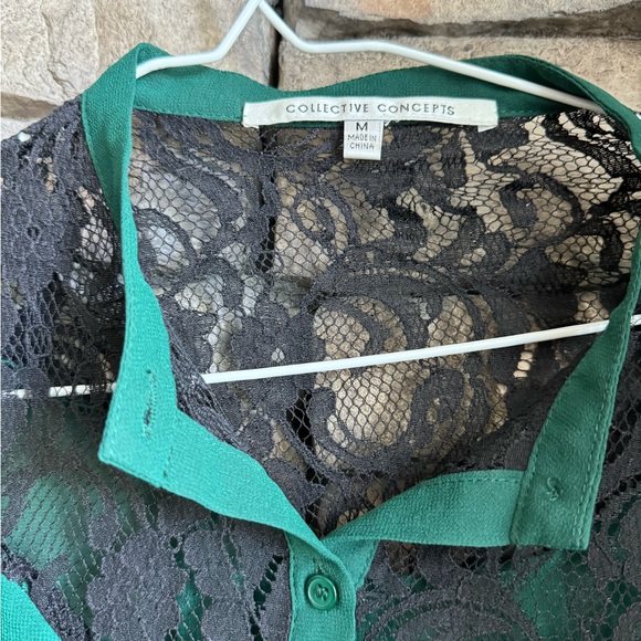 Loose flowy blouse - Picture 2 of 5